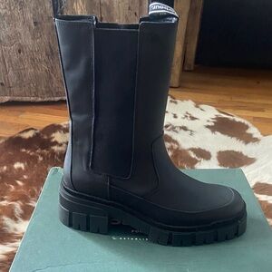 Barbour Black Women's Lace-Up Lug Chelsea Boot